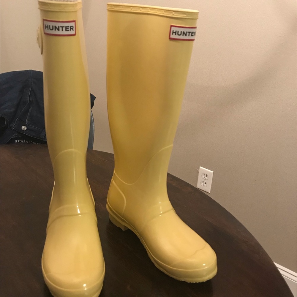 Pastel Yellow Tall Hunter Rainboots